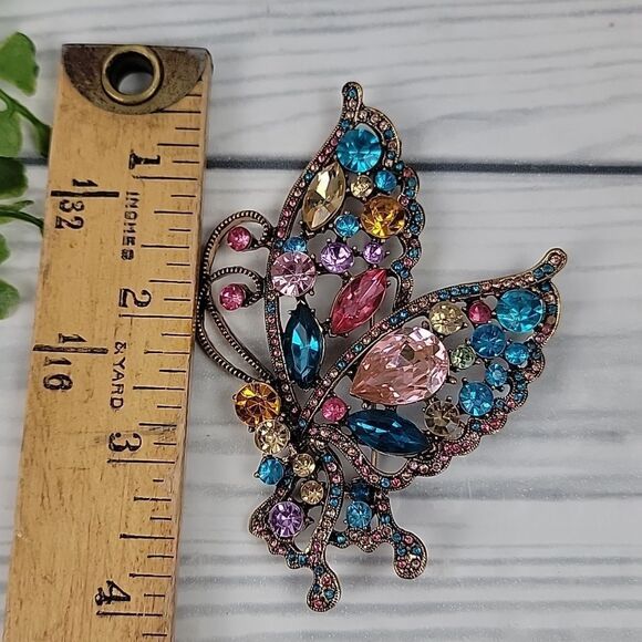 Retro style butterfly brooche multicolored faceted - Picture 5 of 6